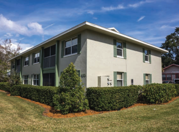 Lake Howard Apartments